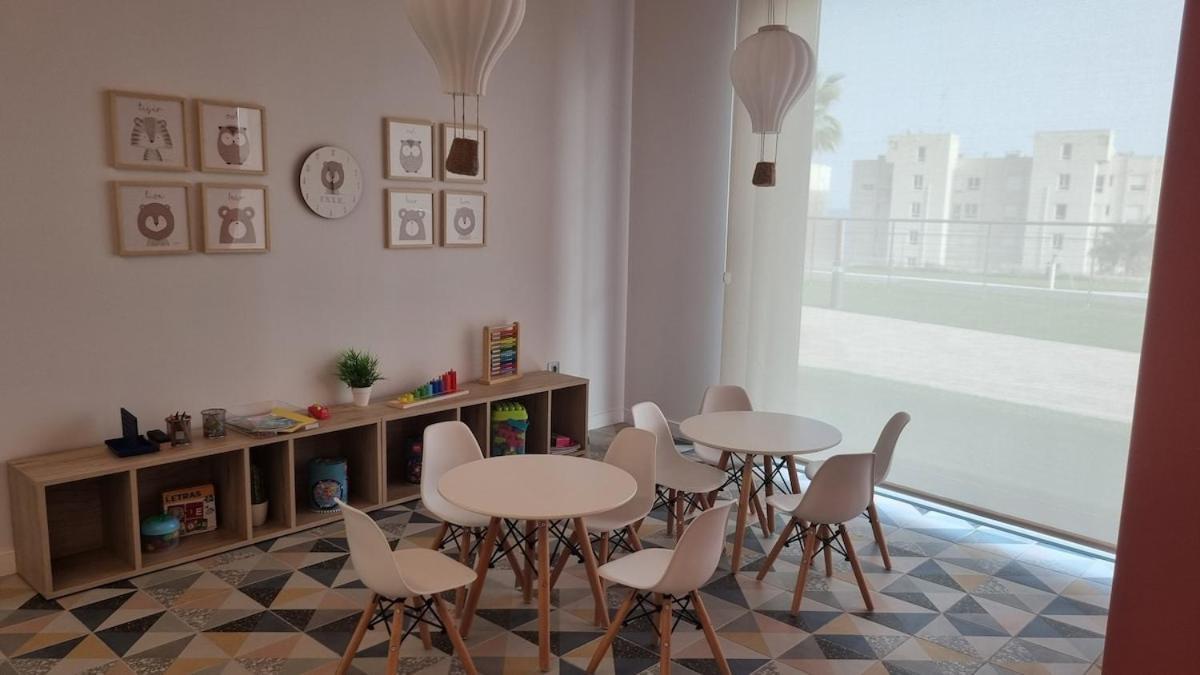 Sunset Cliffs Seaside Apartment Бенідорм Екстер'єр фото